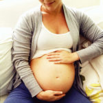 Как снять отеки с ног при беременности в домашних условиях?